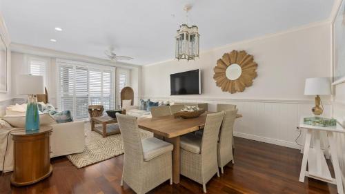 Diamond Beach House | Residence 306 At The Grand
