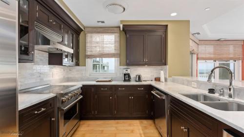 Diamond Beach Apartment | Residence 603 At The Grand