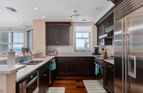 Diamond Beach Condo | Residence 902 at The Grand