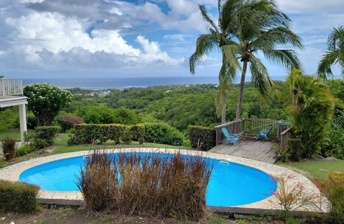 Sainte-Anne House | Residence Bellevue des Îles, 5 mins from Sainte-Anne beach!