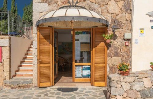 Tanaunella Apartment | Residence Bouganvillage