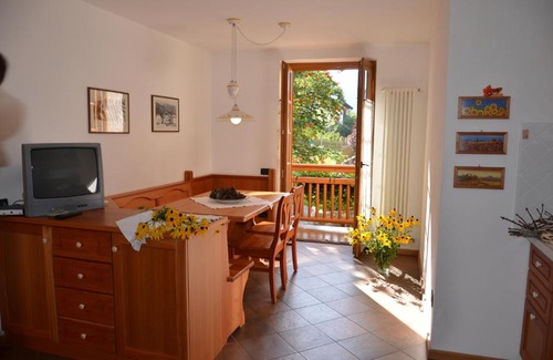 Pellizzano Apartment | Residence Ca' Delle Margherite