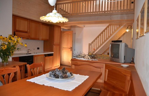 Pellizzano Apartment | Residence Ca' Delle Margherite