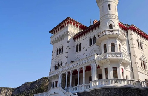 Jausiers Apartment | Residence Chateau Des Magnans Bat C - 4 Rooms for 8 People