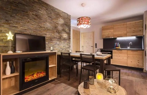Les Boisses Apartment | Residence Club MMV L'Altaviva* - 4 rooms 8 people
