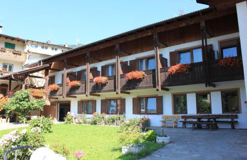 Vipiteno Historic Center Hotel | Residence die Färbe