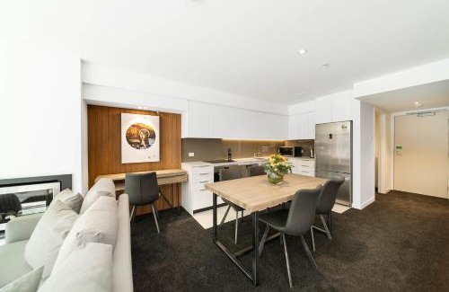 Kapiti Island Apartment | Residence du Parc - Luxury Apartment