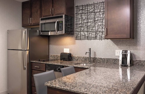 Chelsea Hotel | Residence Inn Boston Logan Airport/Chelsea