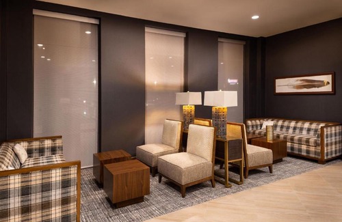 Paw Creek Hotel | Residence Inn by Marriott Charlotte Northlake
