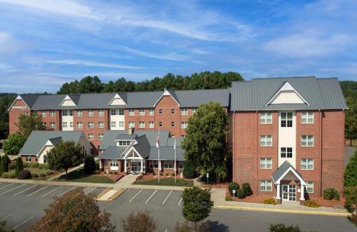 Greensboro Hotel | Residence Inn by Marriott Greensboro Airport