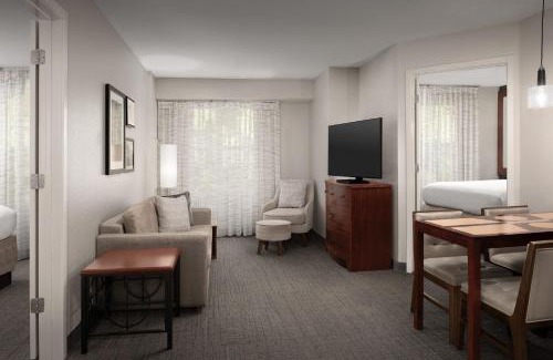 Greensboro Hotel | Residence Inn by Marriott Greensboro Airport
