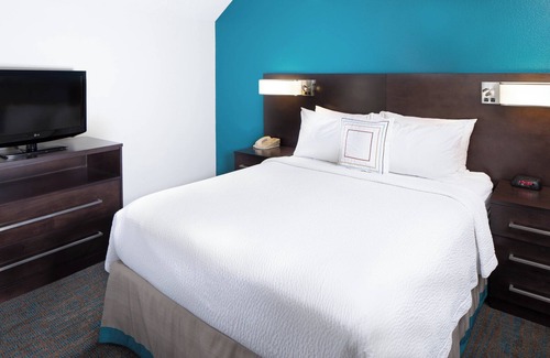 Highland Hotel | Residence Inn by Marriott Denver Downtown