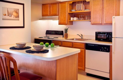 Lake Forest Hotel | Residence Inn by Marriott Lake Oswego