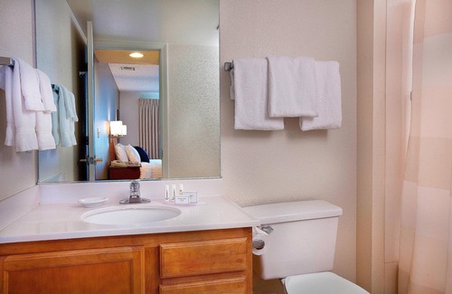 Lake Forest Hotel | Residence Inn by Marriott Lake Oswego