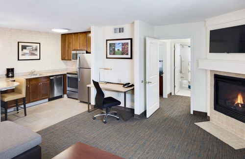 Milford Hotel | Residence Inn by Marriott Milford