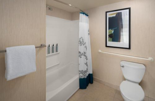 Portland Hotel | Residence Inn by Marriott Portland Airport at Cascade Station