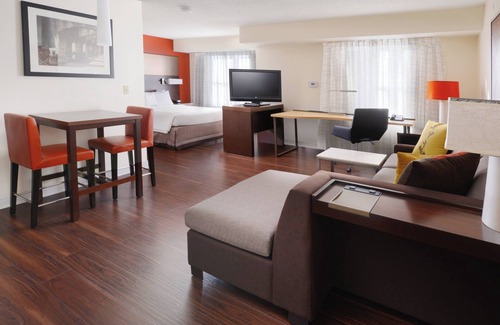Oak Park - Northwood Hotel | Residence Inn By Marriott San Antonio Airport/Alamo Heights