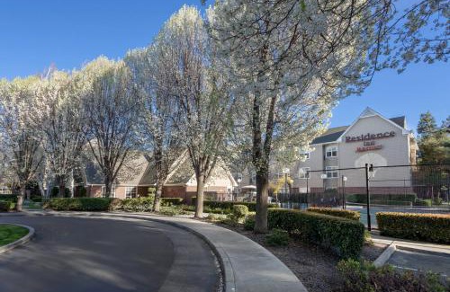 Stockton Hotel | Residence Inn by Marriott Stockton