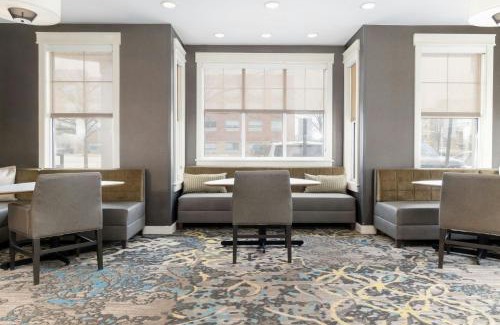 Dayton Hotel | Residence Inn Dayton North