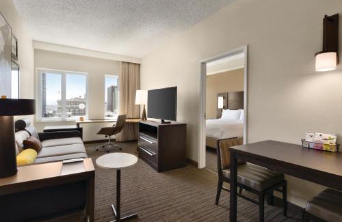 Downtown Denver Hotel | Residence Inn Denver City Center