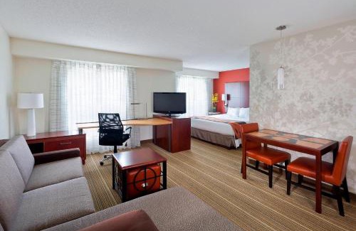 Lansing Hotel | Residence Inn Lansing West