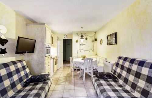 Giens Apartment | Residence La Pinède - maeva Home - 2-Room Apartment 5 People - Comfort