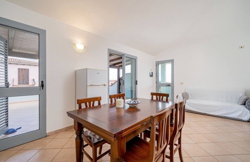 Monte Petrosu Apartment | Residence La Tartaruga Terrace with swimming pool