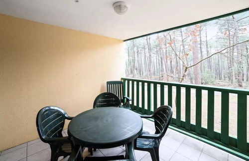 Maubuisson Apartment | Residence Les Grands Pins - maeva Home - 2 Rooms 5 People Selection