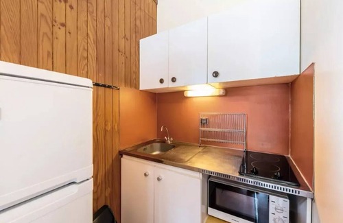 Maubuisson Apartment | Residence Les Sentes - 3 room apartment for 3 people covered balcony