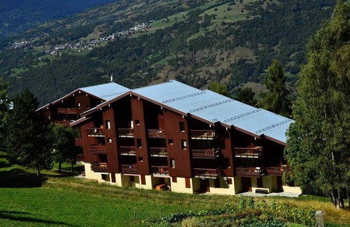Montchavin Apartment | Residence LES AVRIERES HAUT - 2 Rooms for 6 People