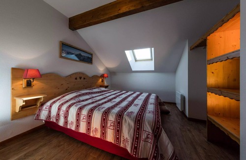 Abries Apartment | Residence Les Balcons du Viso - 3 room Duplex apartment 6/8 people