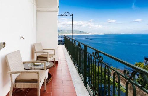 Raito Apartment | Residence Mareluna - Amalfi Coast