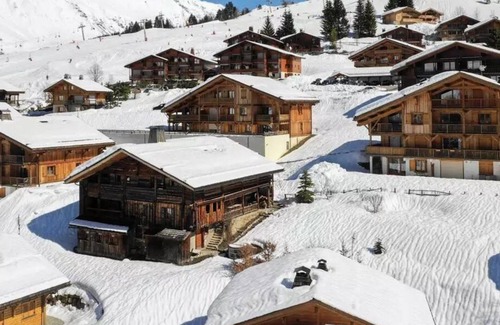 Le Chinaillon Apartment | Residence Refuge Des Outalays B - Refuge B1, beautiful apartment for 5 people, 2 bedrooms, terrace close to slopes!