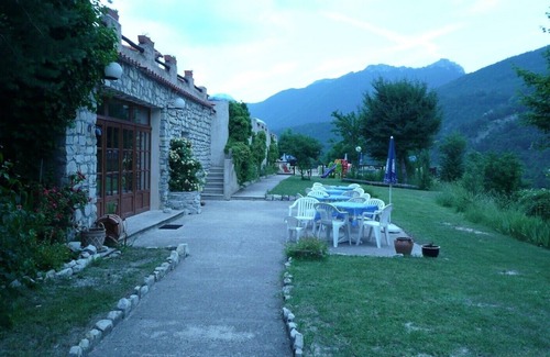 Val-de-Chalvagne Condo | Residence Rental (old barn) with pool and tennis