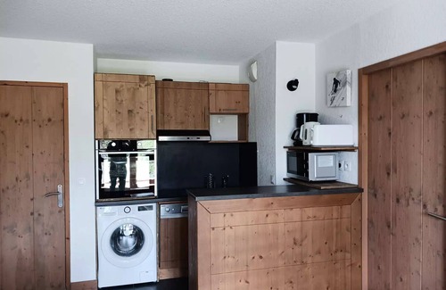 Arc-1600 Apartment | Residence Roc Belleface C - Apartment 3 rooms 8 people in Arc 1600 next to the slopes and shops, with free access to the swimming pool and sauna