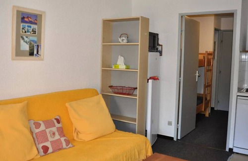 Le Pleynet Apartment | Residence Roches Noires - Studio for 4 People