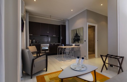 Odeon Apartment | Residence & Spa Le Prince Regent