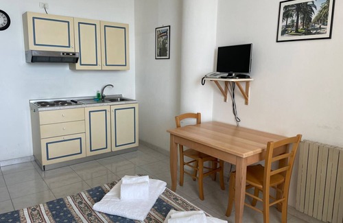 Pietra Ligure Apartment | Residence Stella Maris Studio Apartment 2 Pax