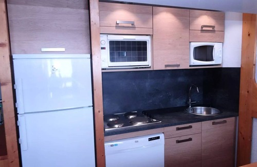 Arc-1800 Apartment | Residence Tournavelles - Apartment 4 rooms 8 people with view on the slopes, skis at the feet and close to shops in the village of Villards to