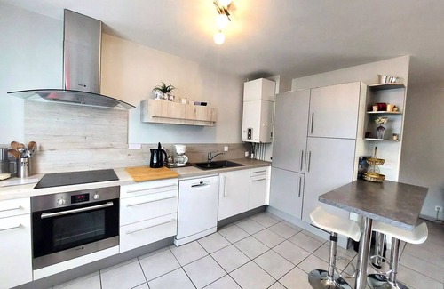 Aix-les-Bains Apartment | Residence Villa Neree - Very functional, well arranged, on the lakeside!