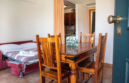 Sorano Apartment | Residence, wellness center, swimming pool, large garden, breakfast room, B4pt