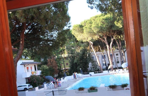 Rosolina Mare Apartment | Residence with swimming pool apartments