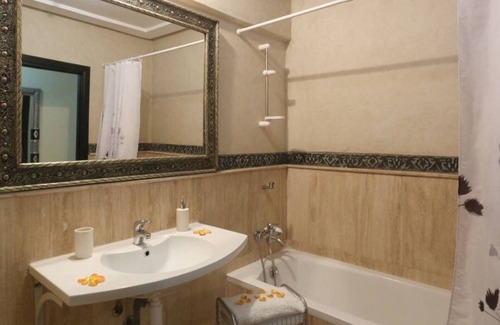 Gueliz Apartment | Residence with swimming pool on the roof, apartment with terrace in the center