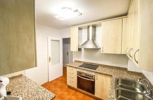 Centro Apartment | Residencial Leyra, Piso céntrico de 6 habitaciones, 8 camas