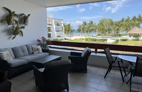 Costa Maya Condo | Residencias Reef- Beach & Pool Front. Private Condo. Large 3 King Bedroom