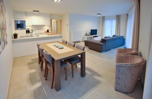Koksijde-Bad Apartment | Residentie Rivella