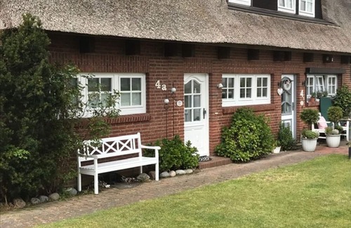 Utersum House | Residenz am Meer - Näher am Strand Können Sie Ihren Urlaub Nicht Verbringen!