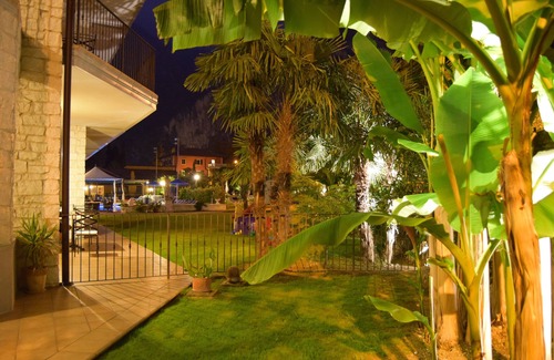 Riva del Garda House | Residenza Le Due Torri Apartments