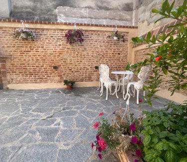 Casale Monferrato Apartment | Residenza Nikol appartamento Giulia