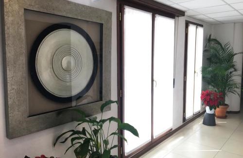 Buccinasco House | Residenza S.Event B&B